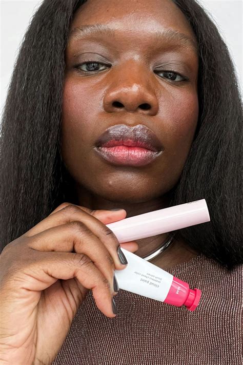 glossier uk website